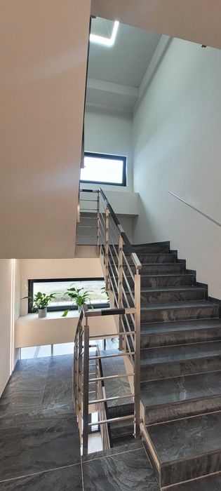 lokale 700m2 biurowe handlowe medycyna Suchy Las