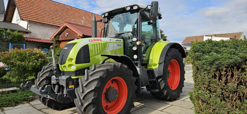 Ciągnik rolniczy claas Arion 640