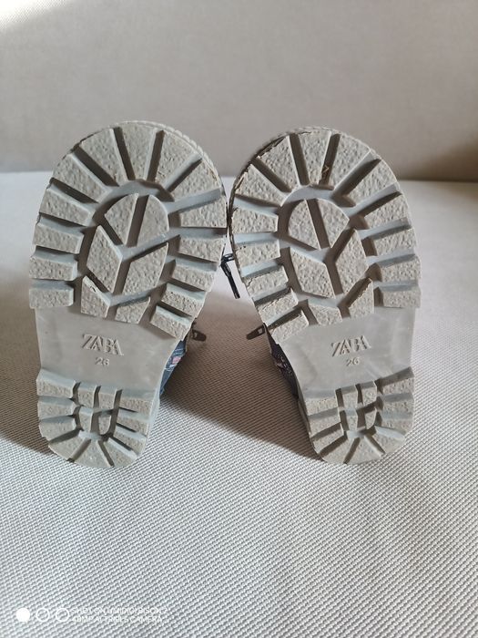 Детские ботиночки Zara