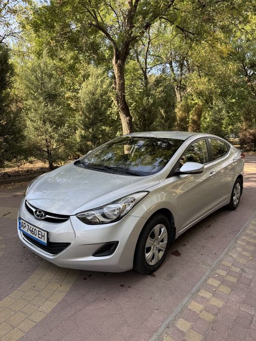 Hyundai Elantra 1,6