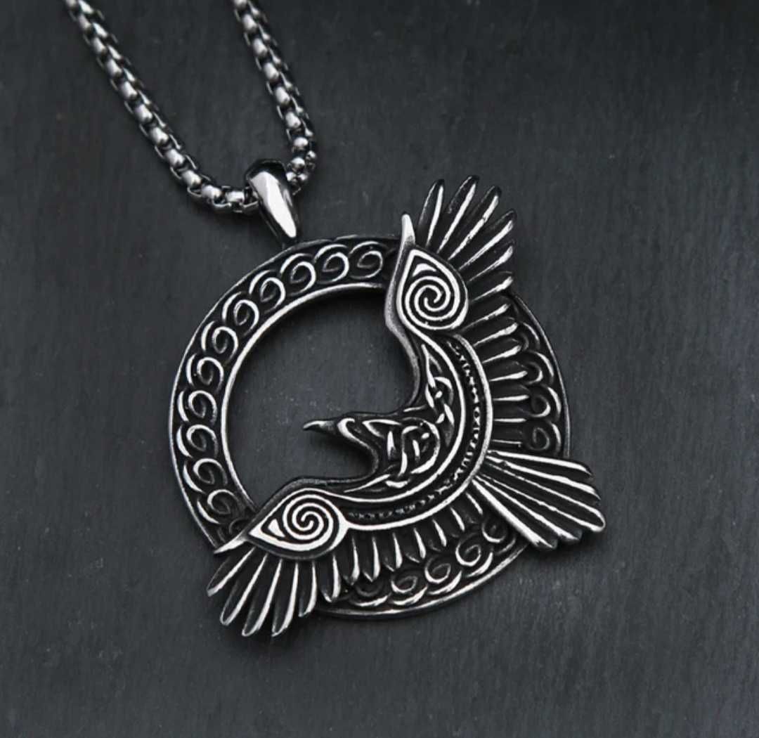 Fio colar necklace viking corvo runas odin valhalla nordico