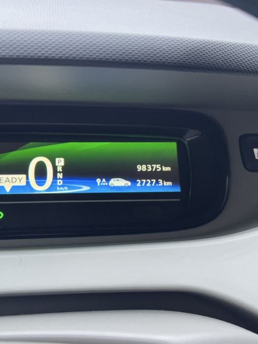 Renault Zoe 2015Piк 22квт запас 140км