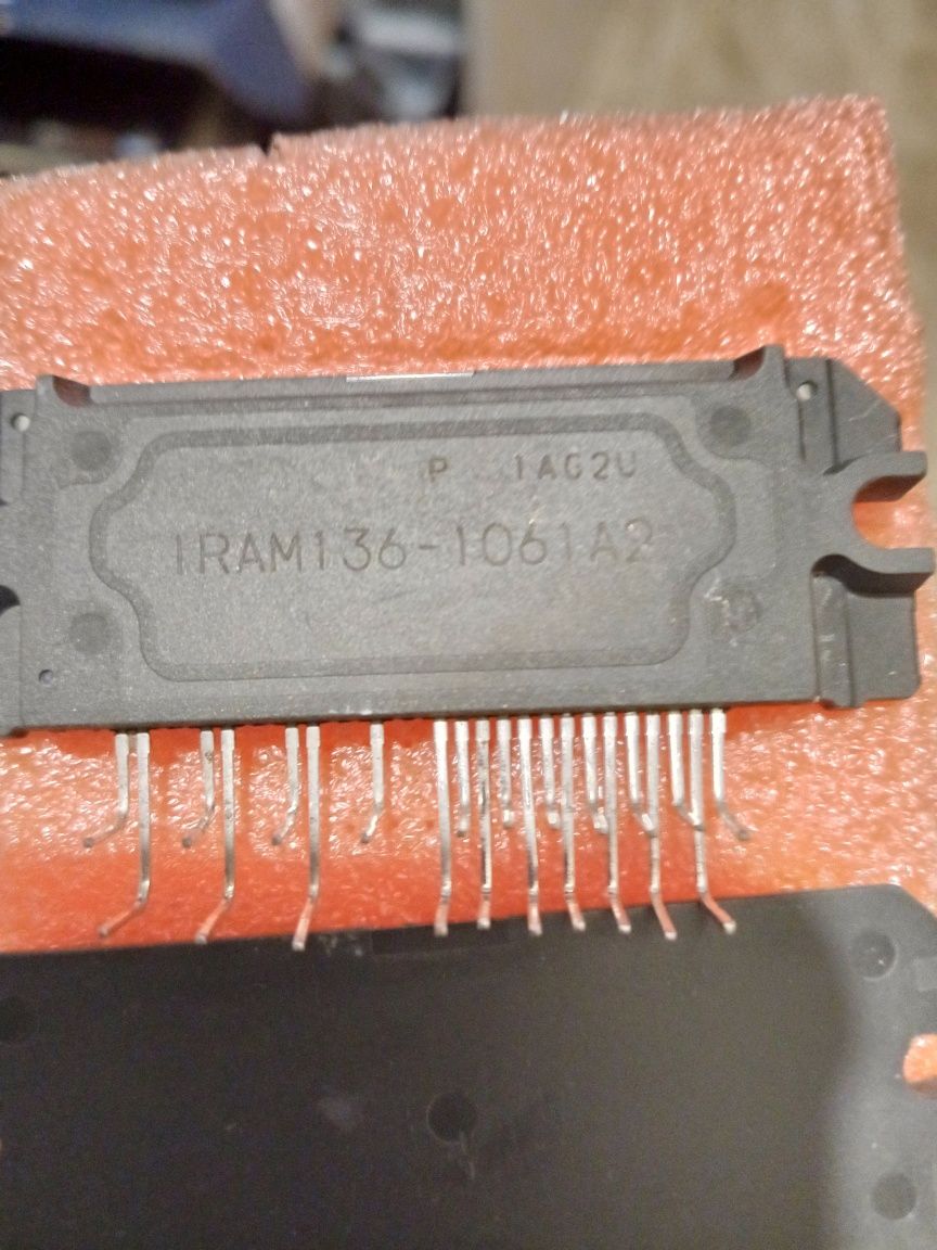 IRAM 136 1061 A2 микросхема инвертора