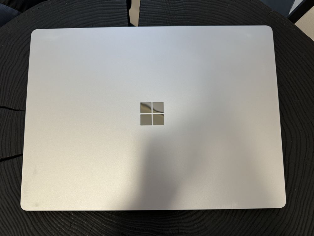 Microsoft Surface Laptop 3 - Core i7-1065G7 16Gb Ram 256SSD
