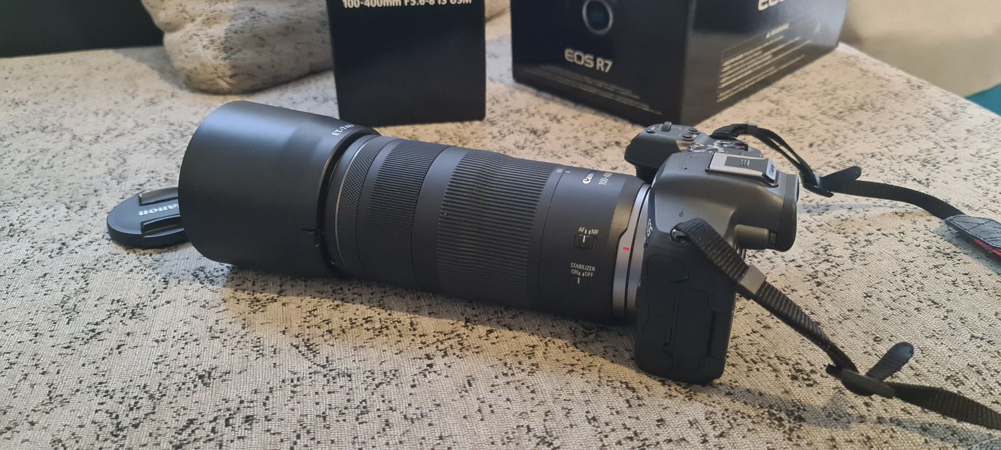 Canon r7 como nova + objectiva RF 100-400mm f5.6-8 usm