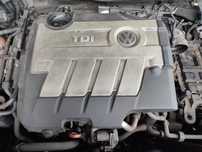 VW Passat B6 2.0 TDI osłona górna pokrywa silnika