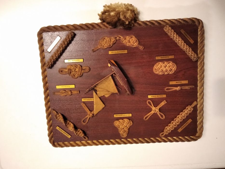 Duże Węzły sploty.marynarskie marynistyka, na drewnie 2 szt. .