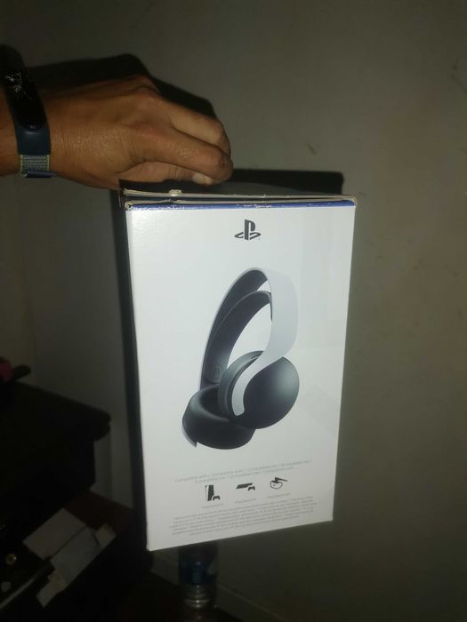 Vendo ps5 como nova fones sem fios 1 jogo