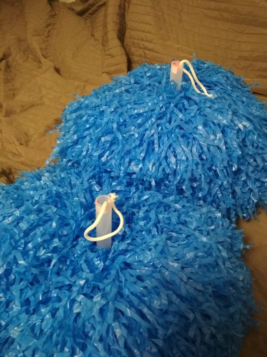 Pompony cheerleaderskie niebieskie komplet