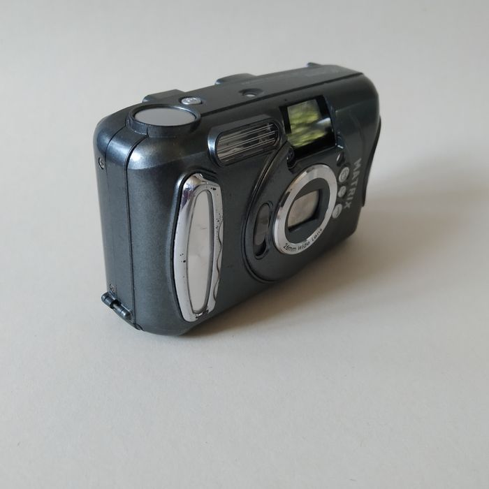 Плёночный фотоаппарат UFO Matrix