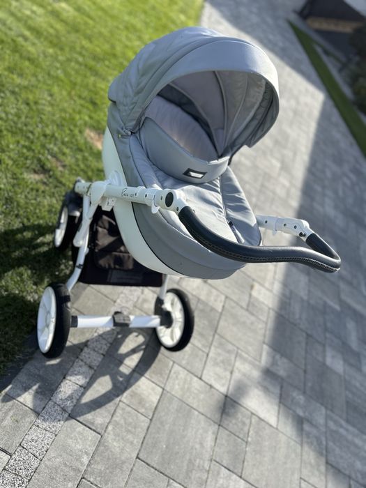 Wózek dziecięcy  Roan Bass 3w1 plus baza isofix