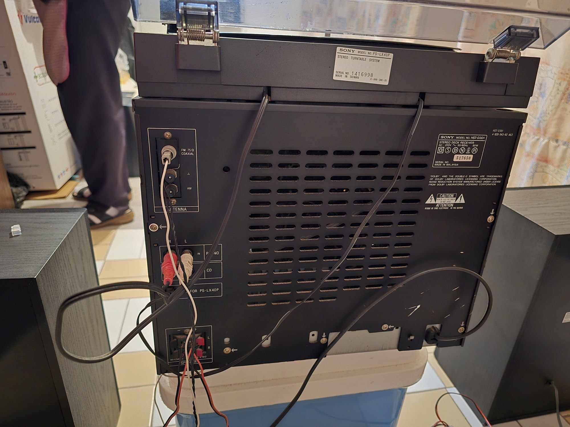 Aparelhagem Sony com Gira Discos