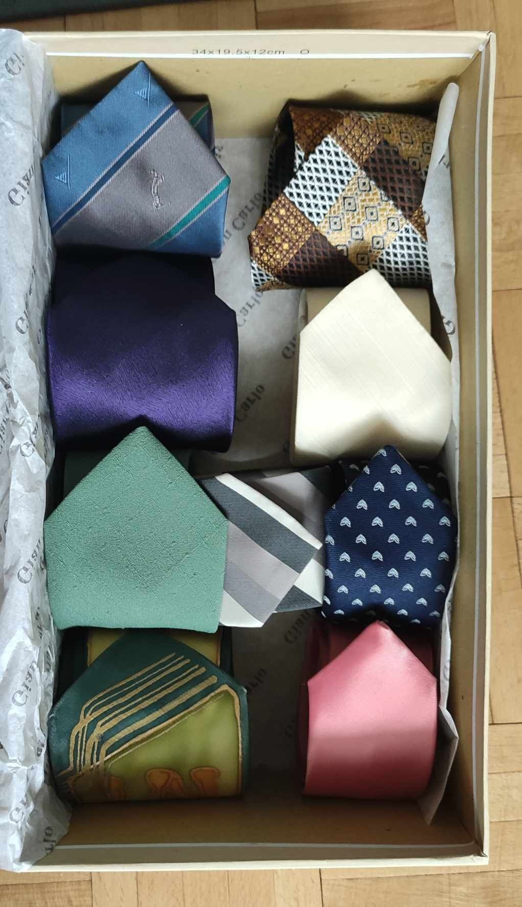 Krawaty męskie różne wzory 17 szt