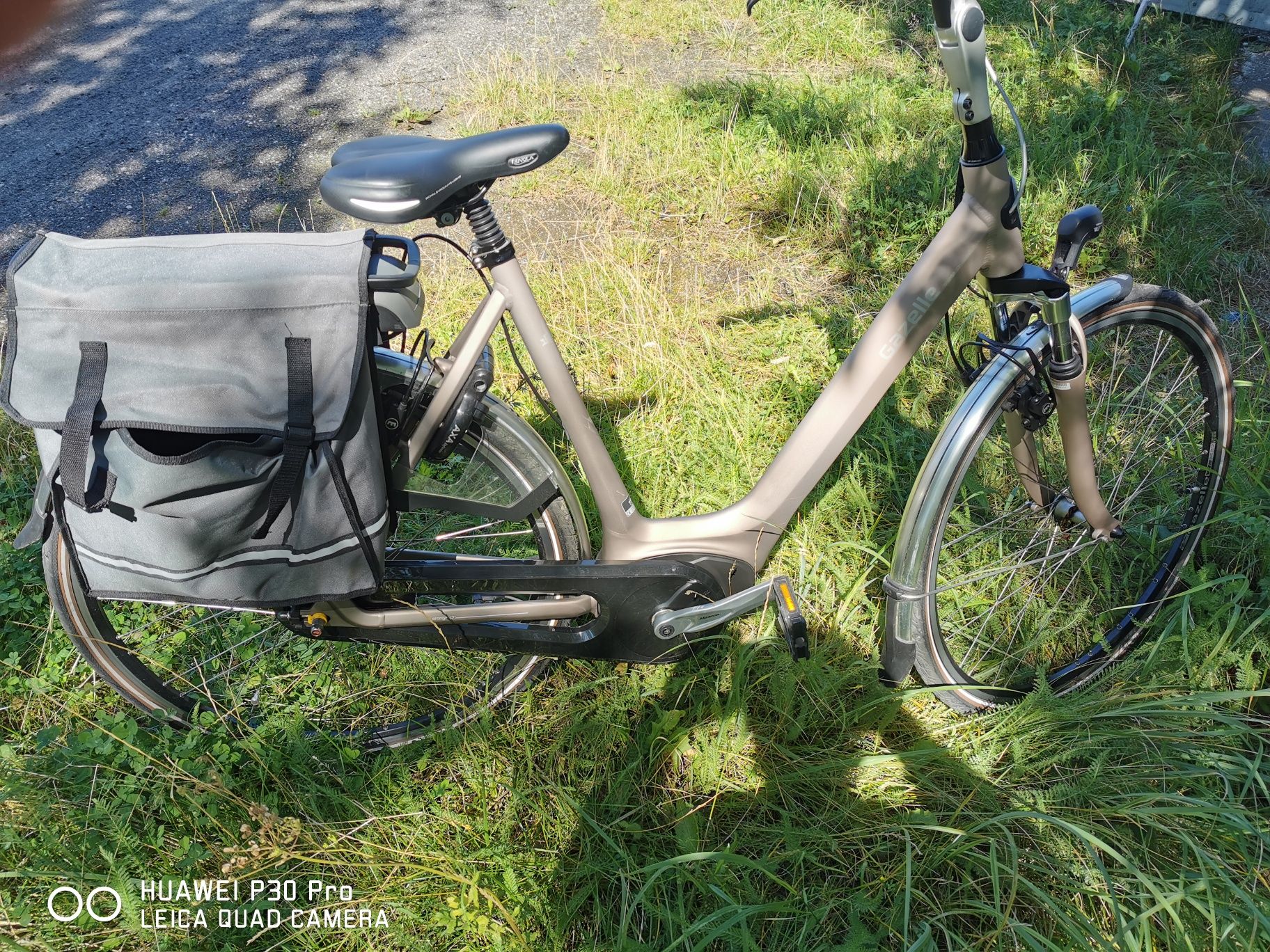 Rower elektryczny Gazelle c7