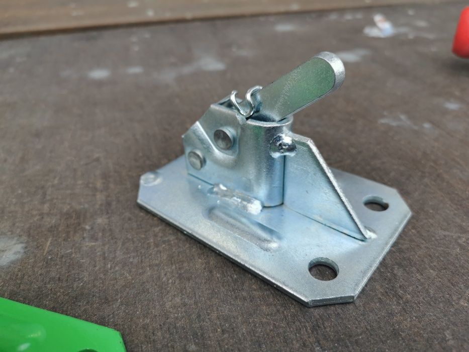 klucz napinający, żabki szalunkowe, zaciski napinające