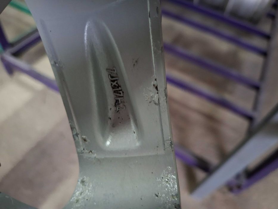 Диски 5/114,3 R17 7J ET40.