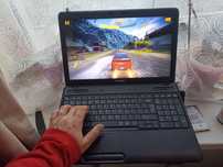 Бистрий Ноутбук Toshiba C660-15K/Windows 10 Pro/4Gb/250Gb/тягне Танки!