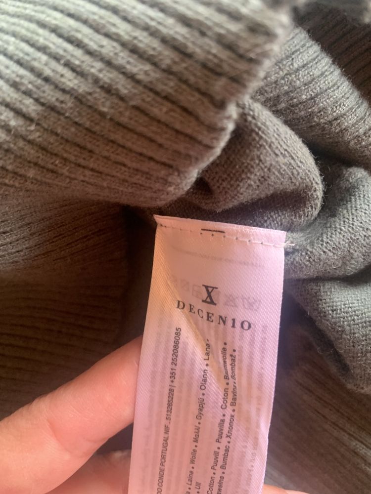 Camisola de malha . Marca Decenio