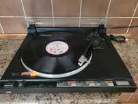Gramofon JVC L-F210B Fully-Automatic Direct-Drive