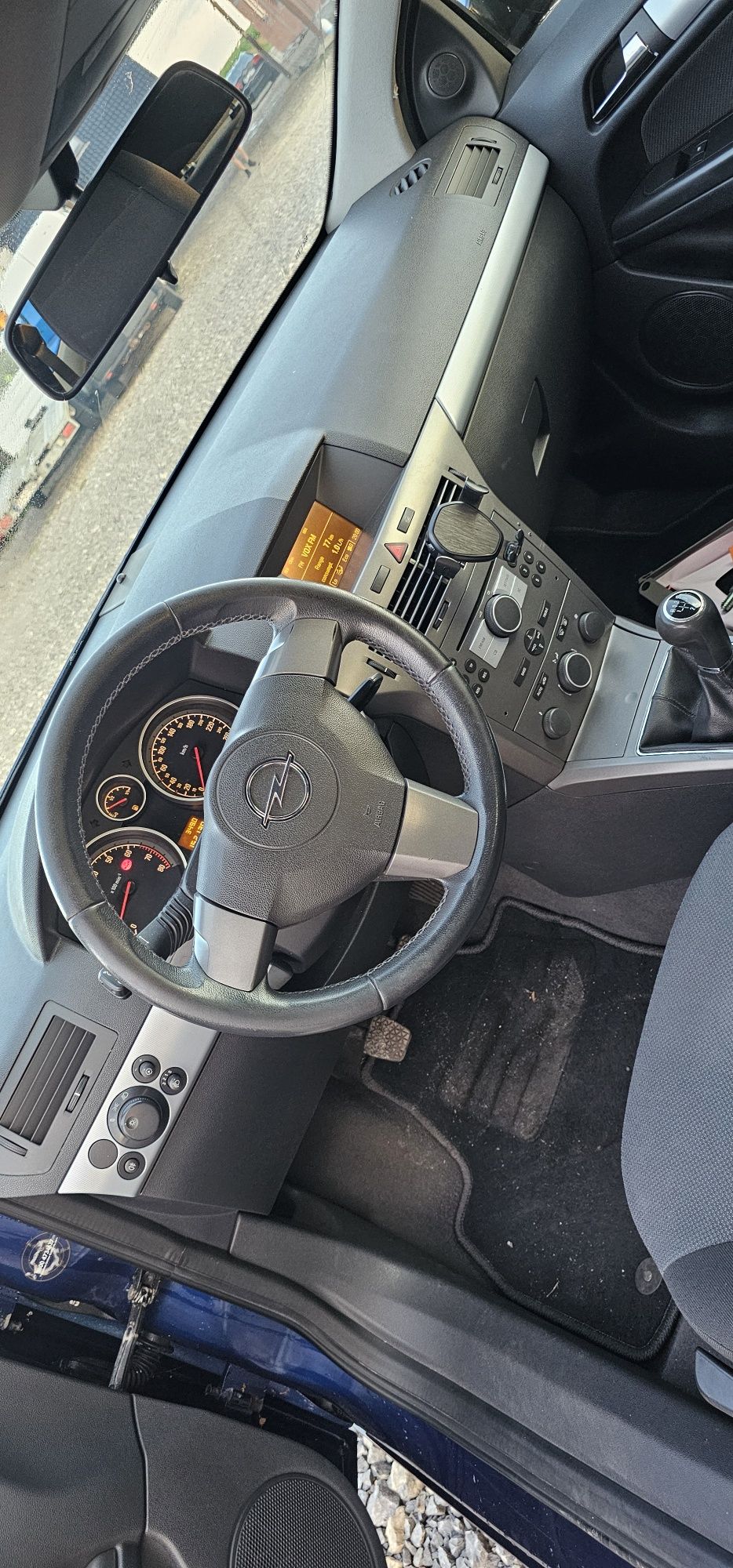 Astra h GTC 1.8 16v 140 koni 150tys przebieg Okazja