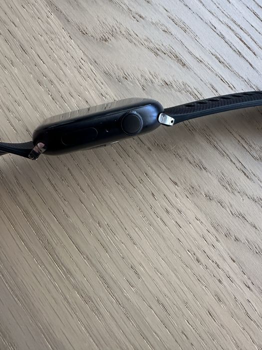 Apple Watch Series 9 45mm GPS