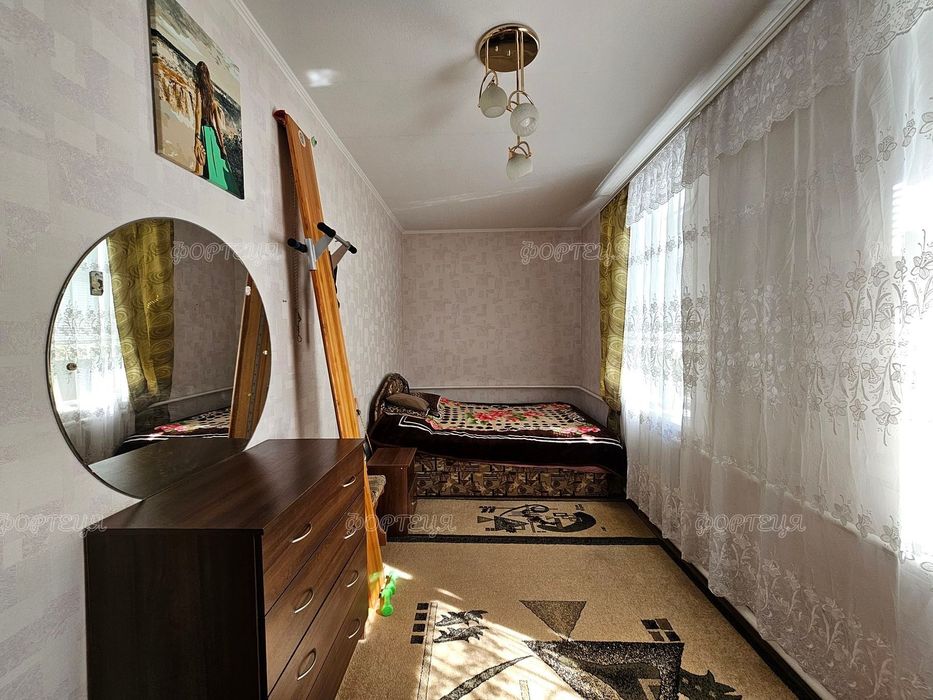 Продаж житлового будинку у Підгородному, поруч  школа