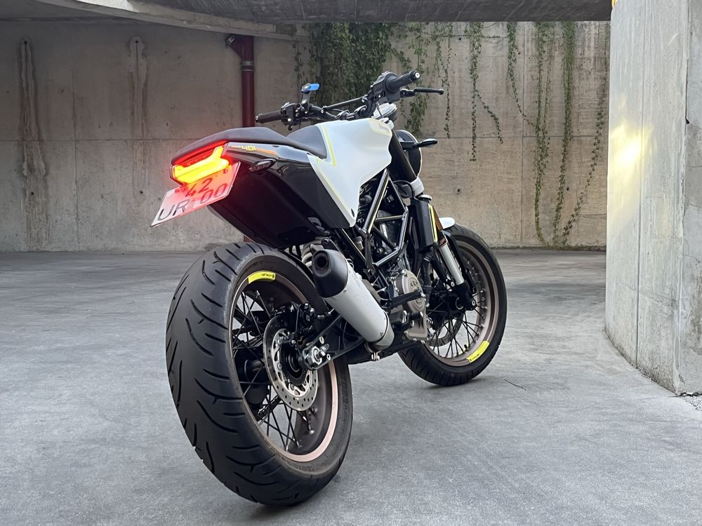 Husqvarna vitpilen 401