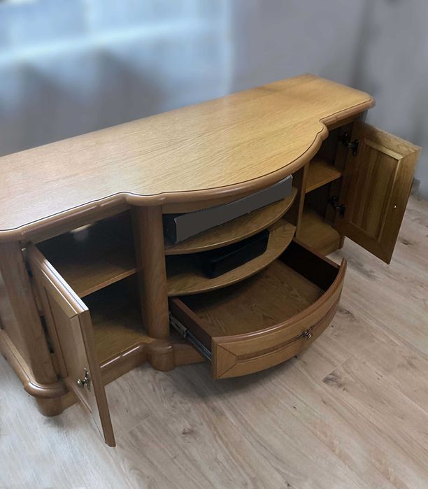 Szafka RTV duża, drewniana