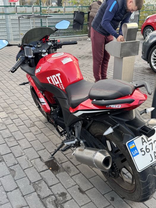 Viper f2 2020 червоний 250 кубов