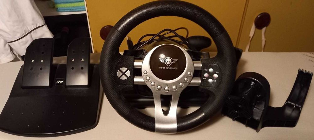 VOLANTE SPIRIT OF GAMER Volante Gaming Race Wheel Pro 2