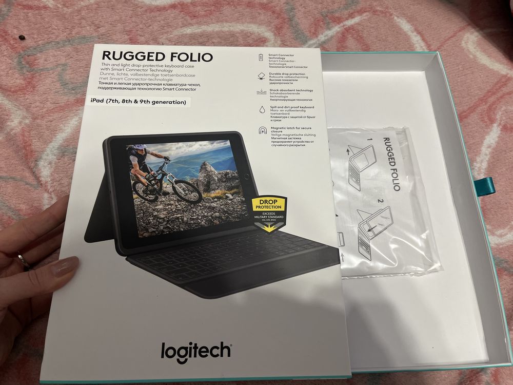 Klawiatura logitech rugged folio do iPada 7 8 9 generacji