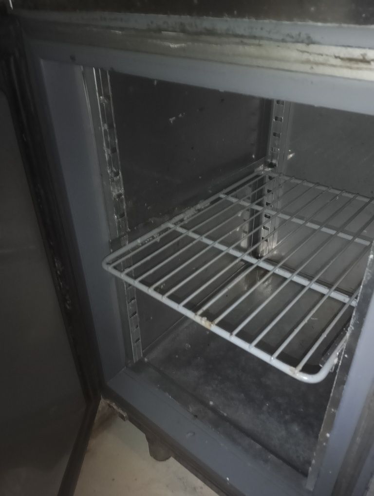 Mesa/Bancada refrigerada Infrico