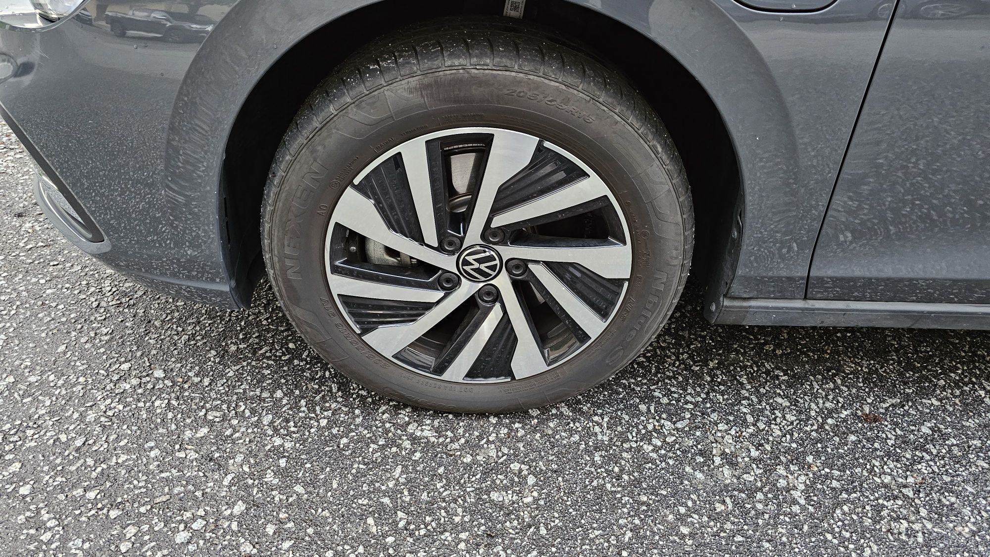 Jantes 16" originais Golf 8 (2024) com pneus