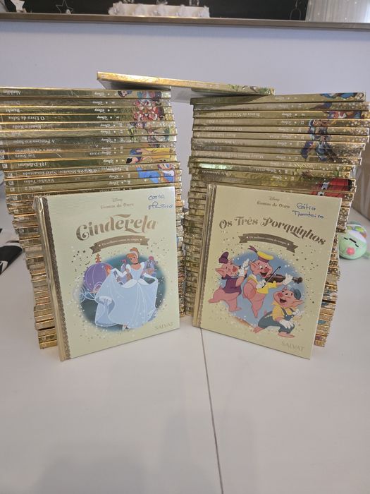 Coleção de livros conto de ouro da disney