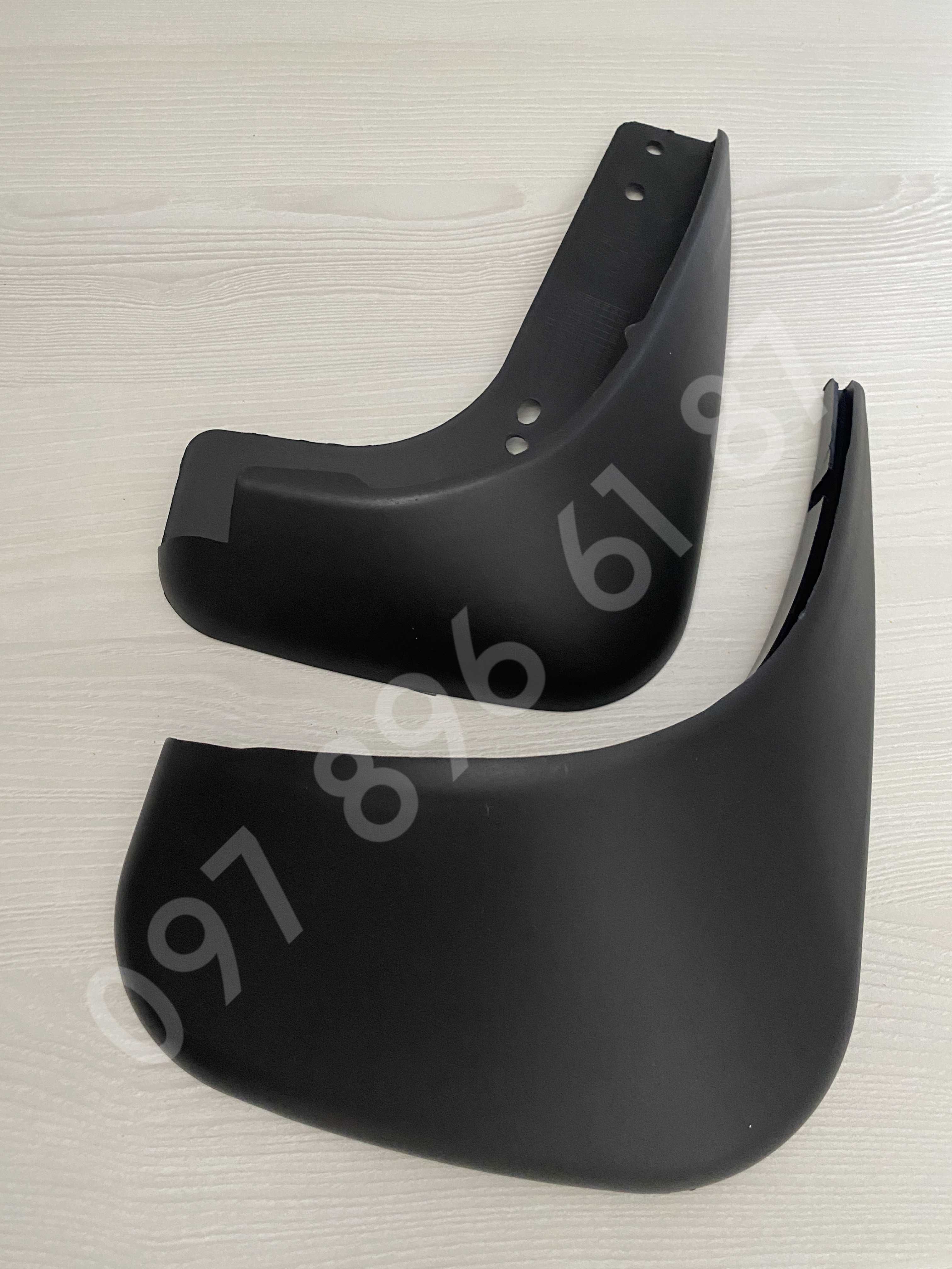 Бризговики на  VW Touran Caddy 2003 - 2010 підкрилки болотніки