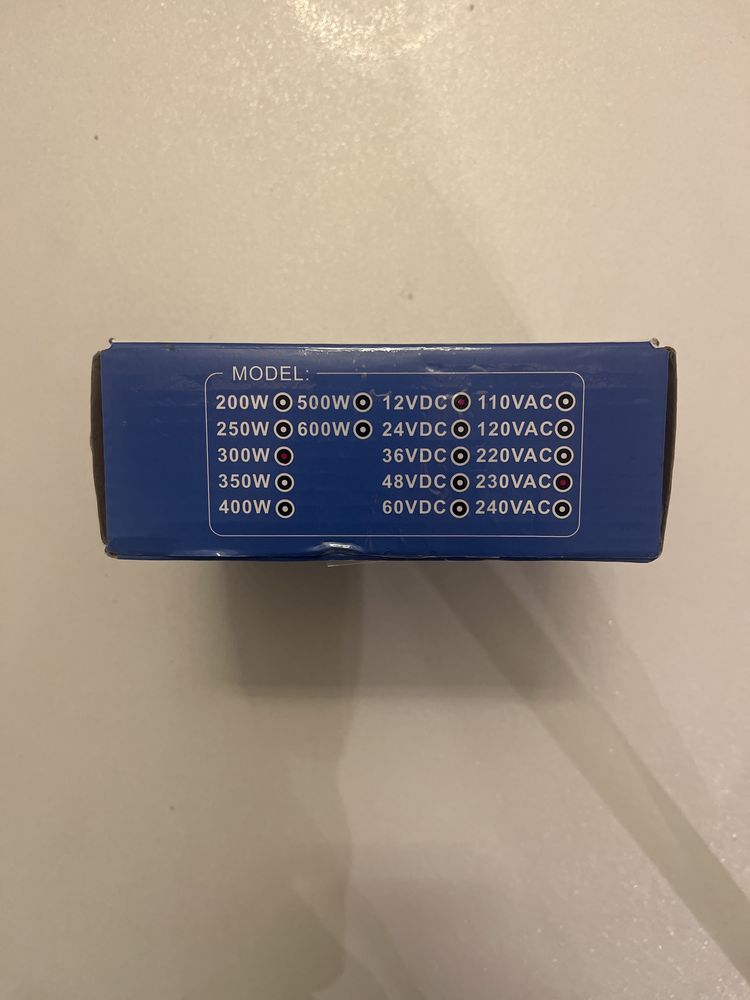 Inverter DC 12 V do 230 V AC 2x USB  BGFOX