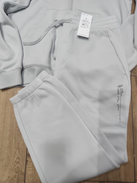 Dres zestaw męski 4F bluza z kapturem spodnie dresowe rozmiar L