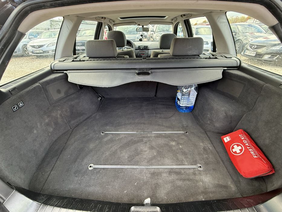 Na Sprzedaż BMW E46 2.0B/hak/bez rdzy/klima/zadbany/długie oplaty/alu