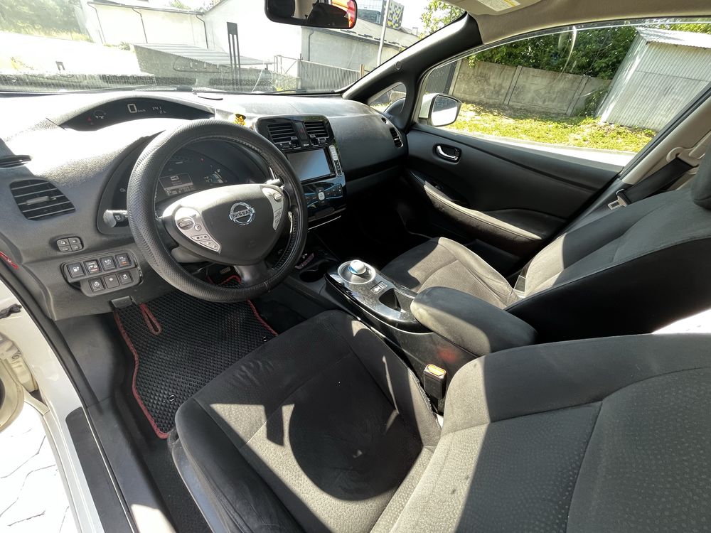 Nissan Leaf 2017