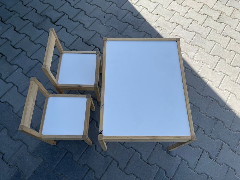 Столик з двома кріслами Ikea