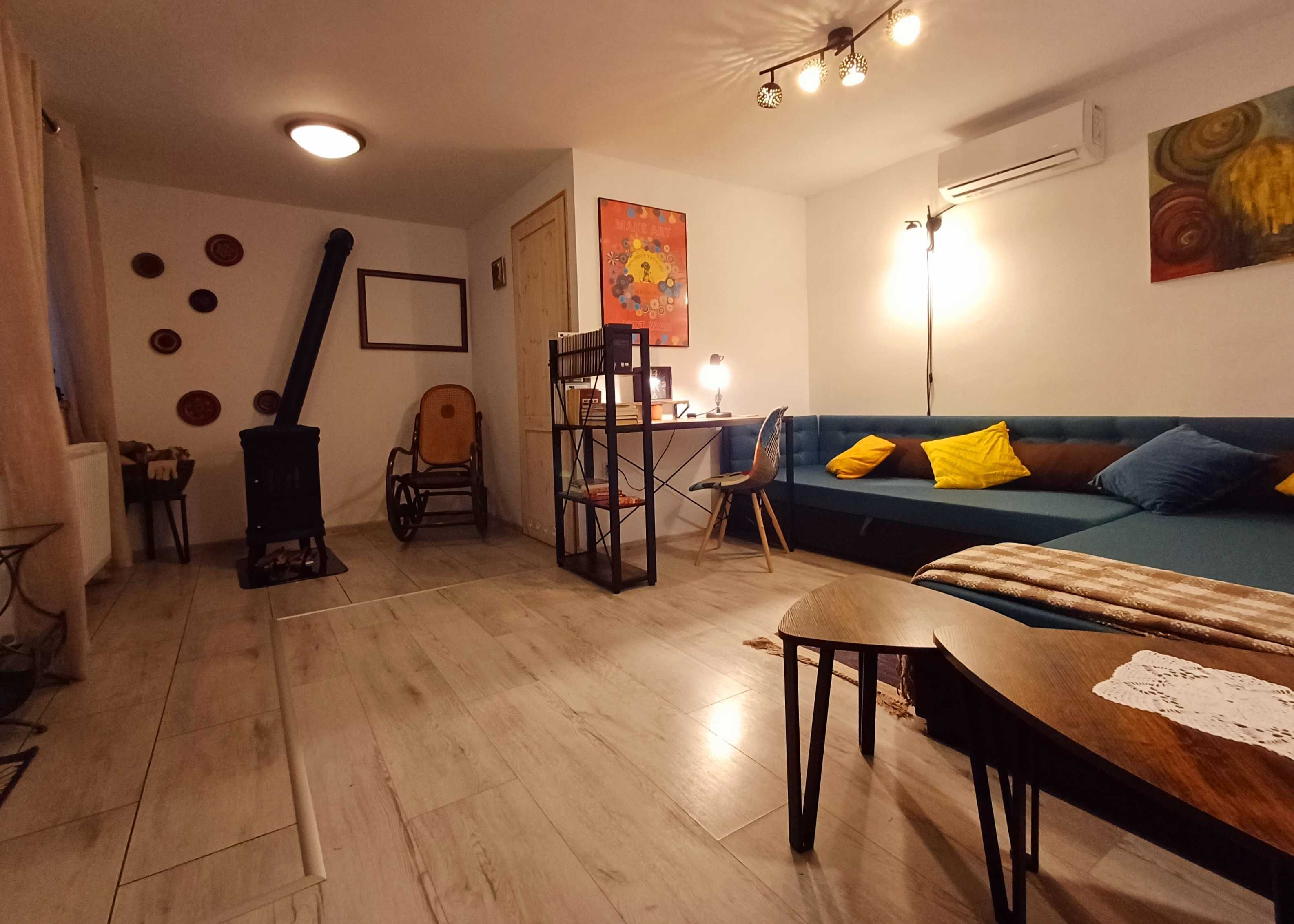 Dom całoroczny + Apartament z prywatnym wejściem