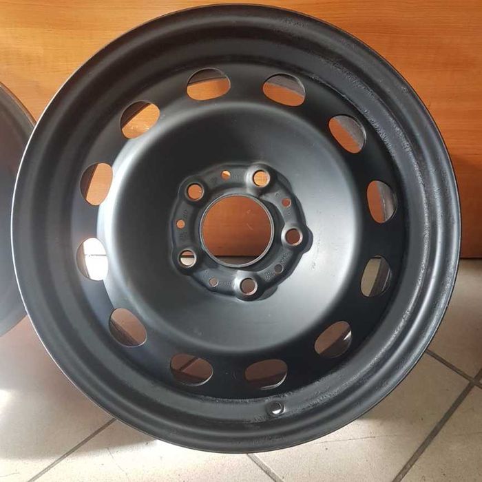 FELGA STAL. 7Jx16 ET47 5x120 BMW