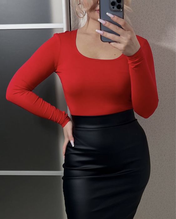 Лонгслів дуже гарний