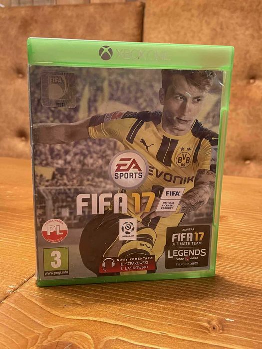 Sprzedam Fifę 17 na konsolę Xbox One