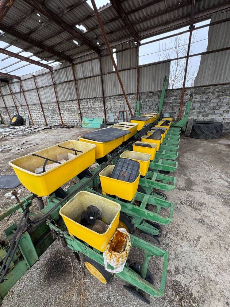 Сеелка John Deere MaxEmerge 7000