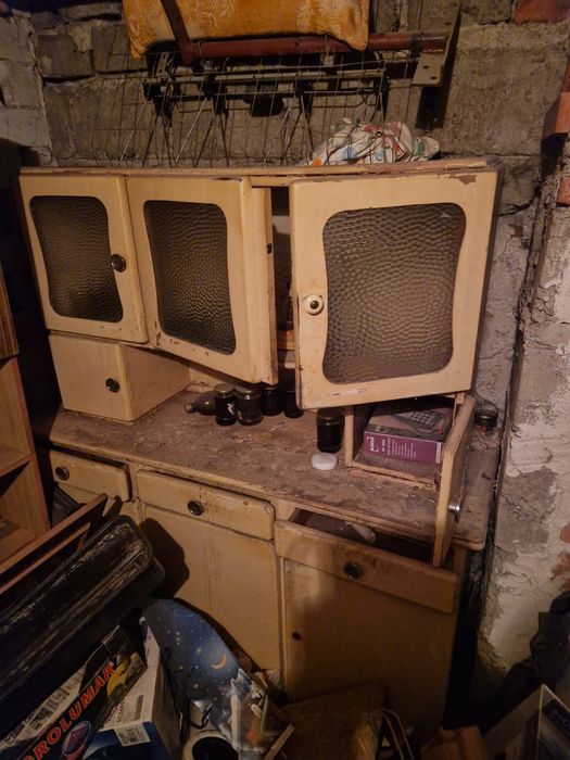 Sprzątanie działek opróżnianie piwnic działek mieszkan Rozbiorki wywóz