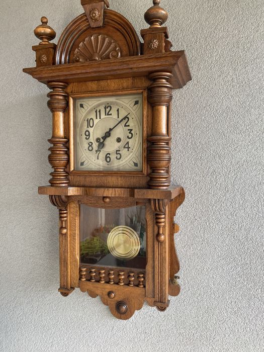 Zegar wiszacy Gustaw Becker