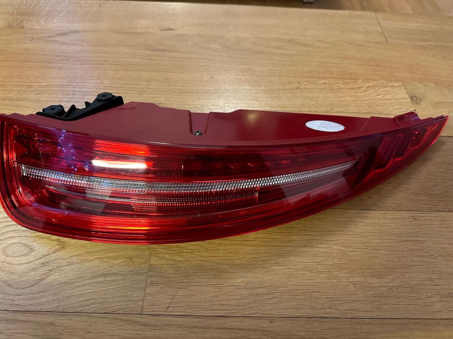PORSCHE 911 991 lampa  tył prawa led