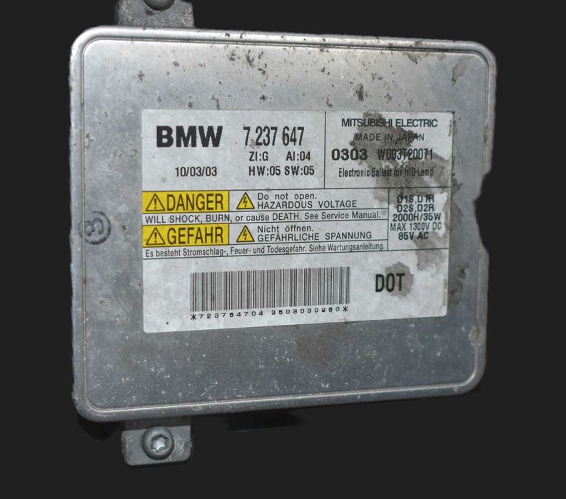 Farol direito Lci bmw E90/E91 bi-xenon