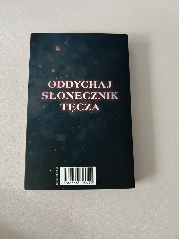 książka mroczne umysły